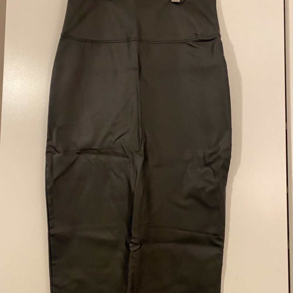 Noir Black Pencil Skirt
